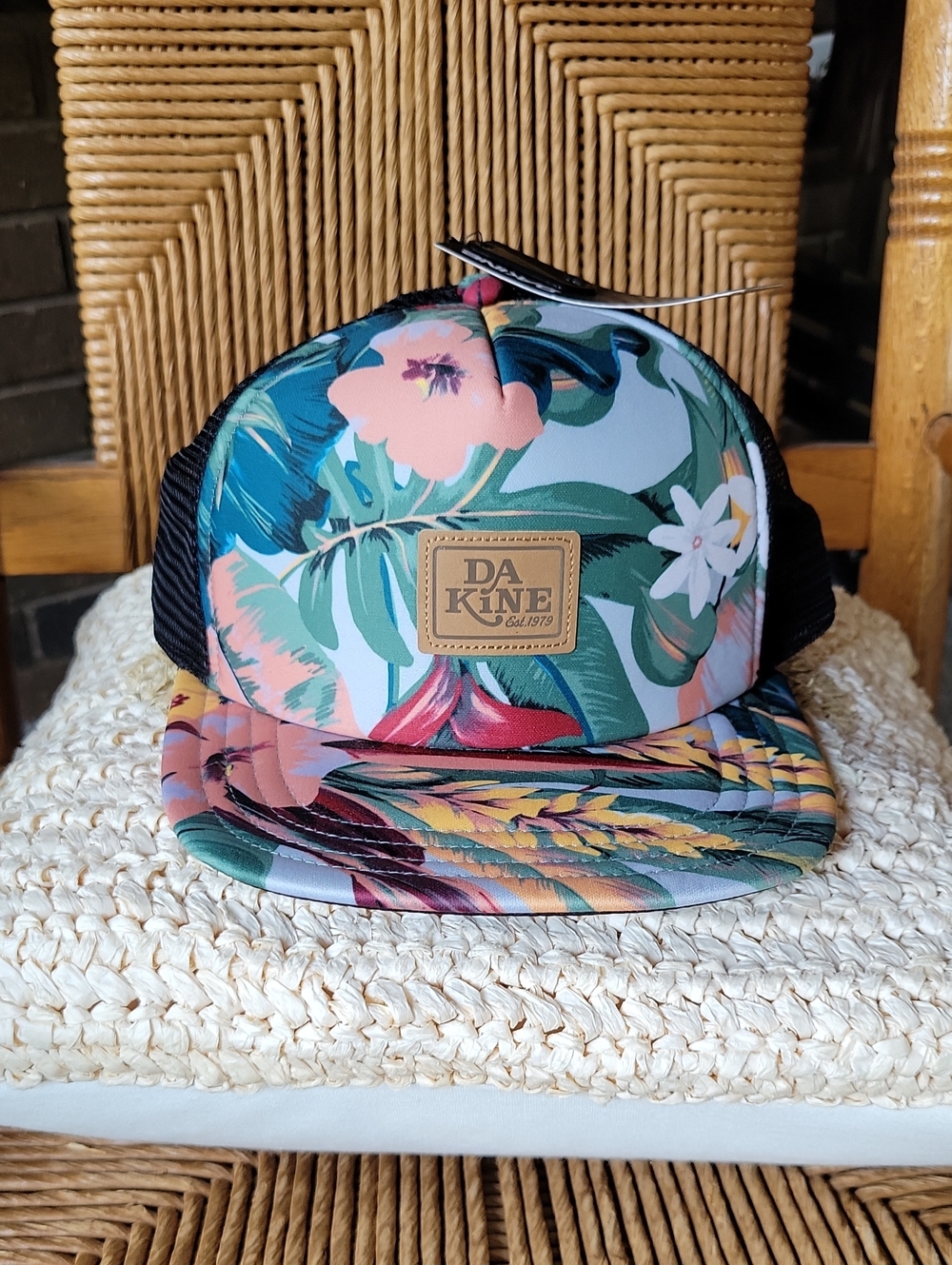 DAKINE Hula Trucker, Island Spring Floral Hat in Teal, Pink, Green & Black, OS